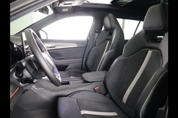 Škoda Kodiaq 1.5 TSI PHEV Sportline Business 204 pk Automaat (DSG) | Verlengde garantie | Navigatie | Panoramadak | Trekhaak (wegklapbaar) | Parkeersensoren | Achteruitrijcamera | Adaptieve cruise control | Stoelverwarming v/a |