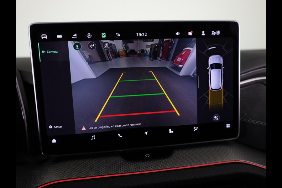 Škoda Kodiaq 1.5 TSI PHEV Sportline Business 204 pk Automaat (DSG) | Verlengde garantie | Navigatie | Panoramadak | Trekhaak (wegklapbaar) | Parkeersensoren | Achteruitrijcamera | Adaptieve cruise control | Stoelverwarming v/a |