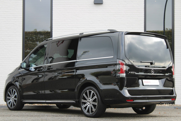Mercedes-Benz V-Klasse 300d / AMG / Exclusive / 7-Pers / 4-Matic / Luchtv / Elec Stoel / Burmester / Vol Opties / NIEUWSTAAT