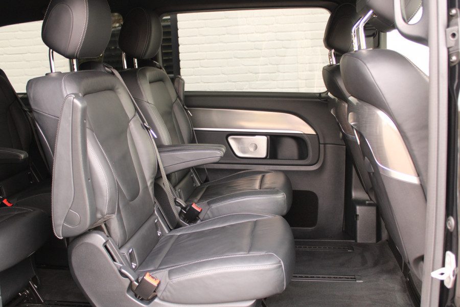Mercedes-Benz V-Klasse 300d / AMG / Exclusive / 7-Pers / 4-Matic / Luchtv / Elec Stoel / Burmester / Vol Opties / NIEUWSTAAT