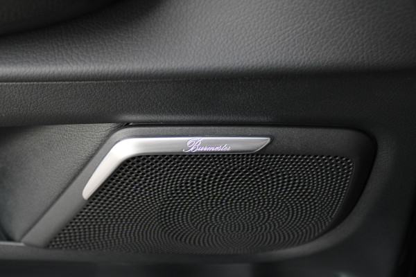Mercedes-Benz V-Klasse 300d / AMG / Exclusive / 7-Pers / 4-Matic / Luchtv / Elec Stoel / Burmester / Vol Opties / NIEUWSTAAT