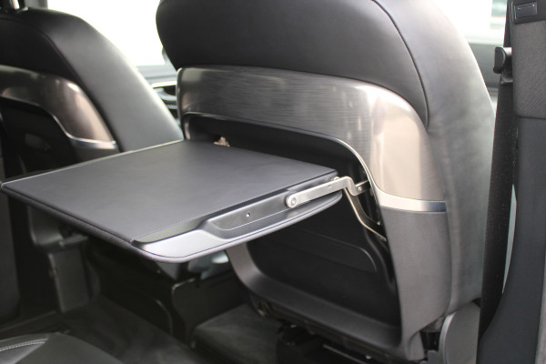 Mercedes-Benz V-Klasse 300d / AMG / Exclusive / DC / 4-Matic / Luchtv / Elec Stoel / Burmester / Vol Opties / NIEUWSTAAT
