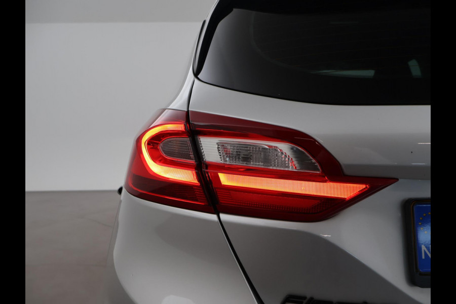 Ford Fiesta 1.0 ECOBOOST ST-LINE + WINTERPACK | NAVIGATIE | APPLE CARPLAY | 17 INCH LMV