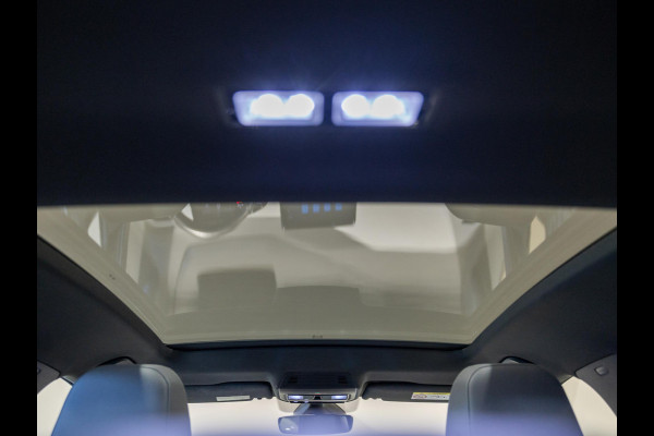 Volkswagen ID.3 First Max 58 kWh SOH 89% / 204pk / Panorama dak / Head-Up display / Stoel en stuur verwarming /