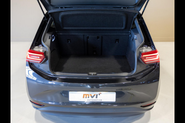 Volkswagen ID.3 First Max 58 kWh SOH 89% / 204pk / Panorama dak / Head-Up display / Stoel en stuur verwarming /