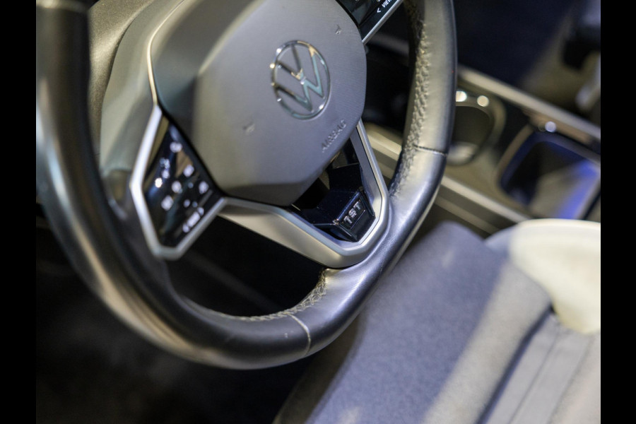 Volkswagen ID.3 First Max 58 kWh SOH 89% / 204pk / Panorama dak / Head-Up display / Stoel en stuur verwarming /