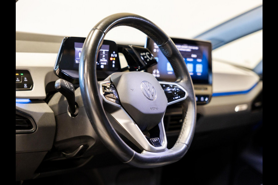 Volkswagen ID.3 First Max 58 kWh SOH 89% / 204pk / Panorama dak / Head-Up display / Stoel en stuur verwarming /