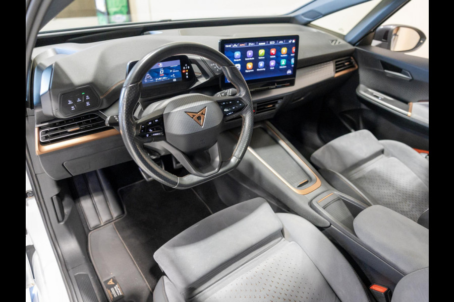 CUPRA Born Copper Edition One 62 kWh SOH 91% / 204pk / Panorama dak / Rondomzicht camera / Elektrische stoelverstelling /