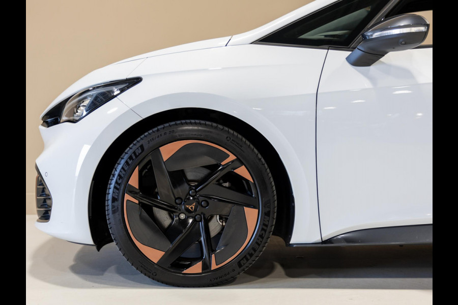 CUPRA Born Copper Edition One 62 kWh SOH 91% / 204pk / Panorama dak / Rondomzicht camera / Elektrische stoelverstelling /