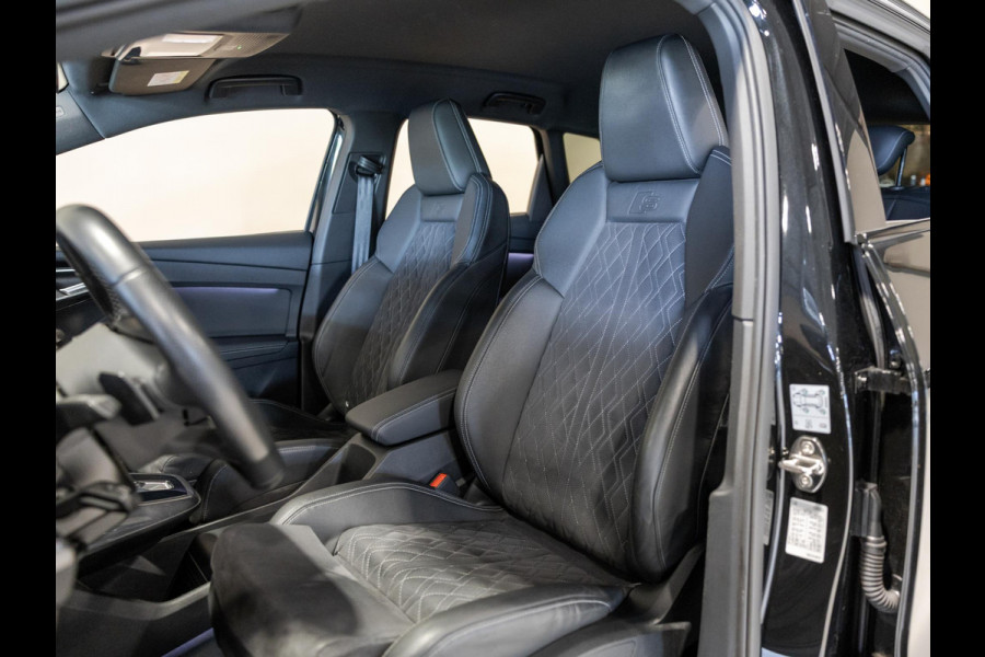 Audi Q4 e-tron 40 S-Line Competition 77 kWh SOH 93% / 204pk / Achteruitrij camera / Ruitjesbekleding / Head-up display /
