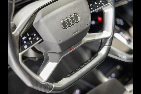 Audi Q4 e-tron 40 S-Line Competition 77 kWh SOH 93% / 204pk / Achteruitrij camera / Ruitjesbekleding / Head-up display /