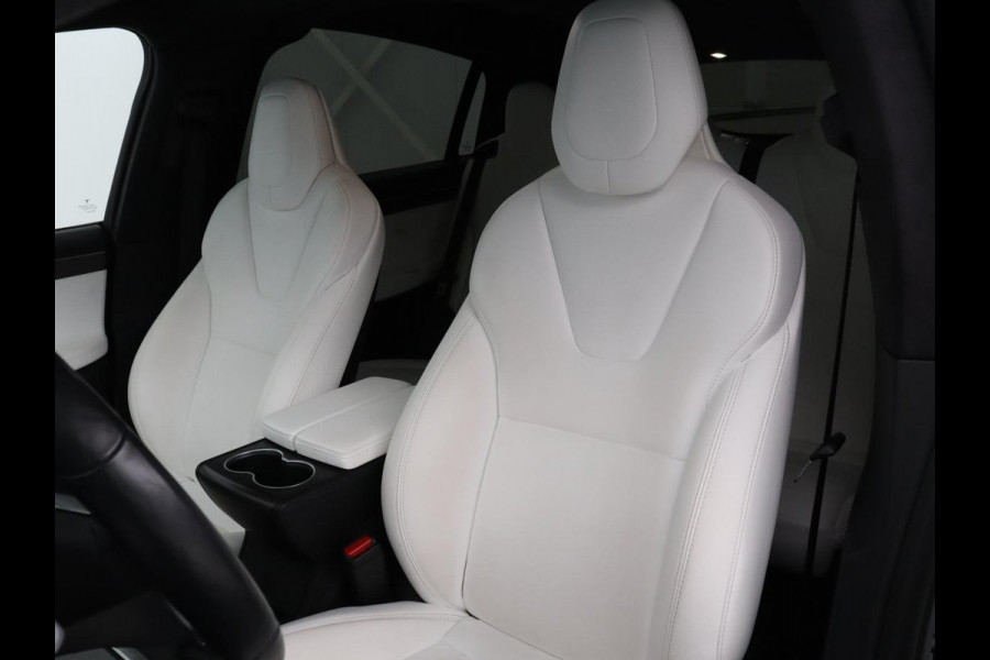 Tesla Model X 75D Base | SOH 88,4% | Leder | Memory | Cruise Control | Stuur/stoel verwarming | Camera | Park assist | Sfeerverlichting | Climate control