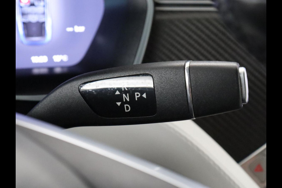 Tesla Model X 75D Base | SOH 88,4% | Leder | Memory | Cruise Control | Stuur/stoel verwarming | Camera | Park assist | Sfeerverlichting | Climate control