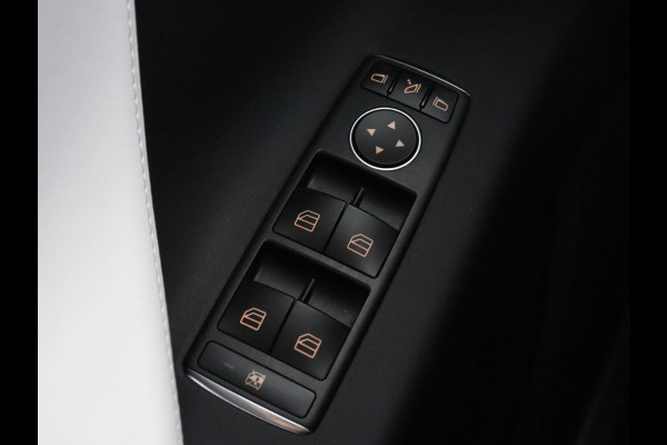 Tesla Model X 75D Base | SOH 88,4% | Leder | Memory | Cruise Control | Stuur/stoel verwarming | Camera | Park assist | Sfeerverlichting | Climate control
