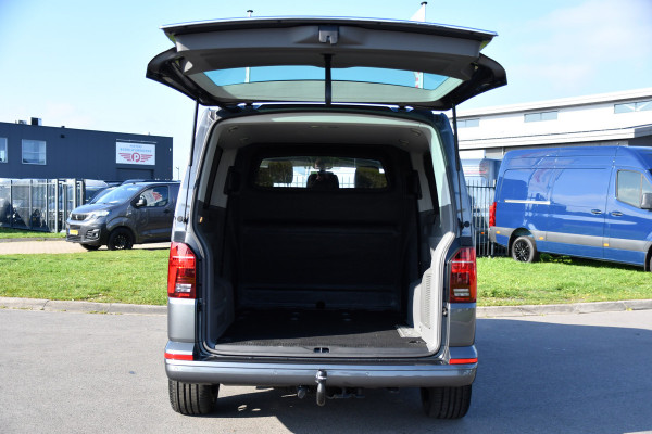 Volkswagen Transporter 2.0 TDI L2H1 30 DC Caravelle FULL OPTIONS! Adaptieve Cruise, Camera, Carplay, 2 x Schuifdeur, Leder, LED, 204pk, Automaat, Clima, Stoelverwarming, Uniek!