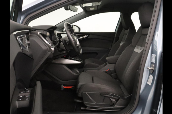 Audi Q4 e-tron 40 Launch edition Advanced 77 kWh | SOH 89,7% | Cruise control | Stoelverwarming | Park assist | Navigatie | Carplay |Climate control
