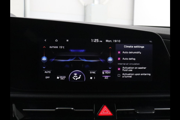 Kia Niro EV DynamicLine 64.8 kWh | SOH 95,4% | Half leder | Adaptive cruise | Trekhaak | Camera | Park assist | Climate control | Carplay | Full LED