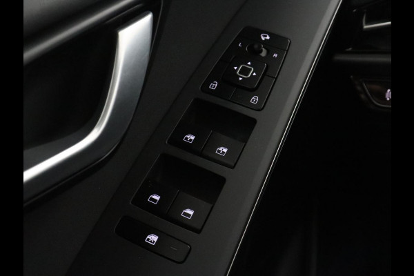 Kia Niro EV DynamicLine 64.8 kWh | SOH 95,4% | Half leder | Adaptive cruise | Trekhaak | Camera | Park assist | Climate control | Carplay | Full LED
