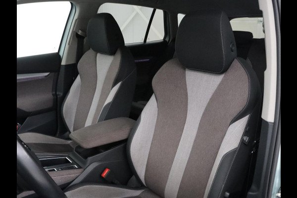 Škoda Enyaq iV 60 | SOH 91,8% | Cruise control | Stuur/stoel verwarming | Camera | Park assist | Sfeerverlichting | Climate control | Carplay