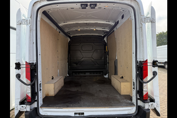 Ford E-Transit e-Transit 68kWh 184PK