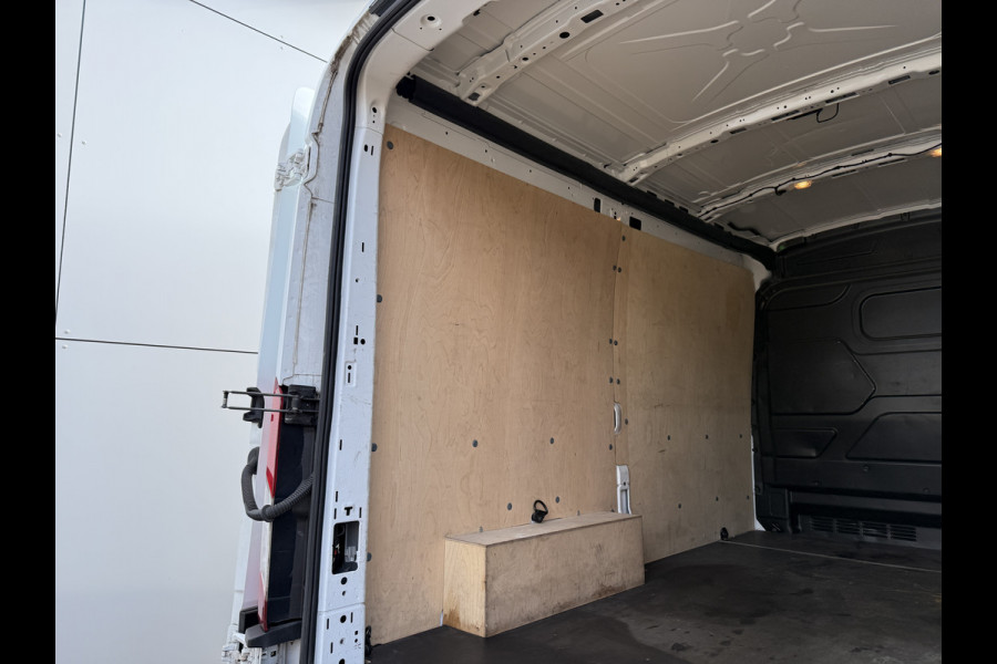 Ford E-Transit e-Transit 68kWh 184PK