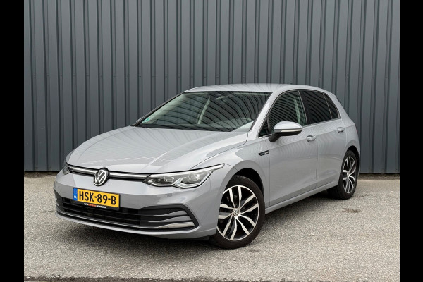 Volkswagen Golf 1.5 eTSI Style 150pk DSG 2020 Grijs MemoryIQ