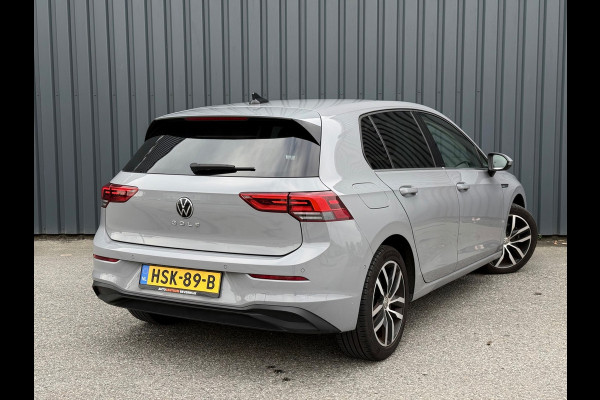Volkswagen Golf 1.5 eTSI Style 150pk DSG 2020 Grijs MemoryIQ