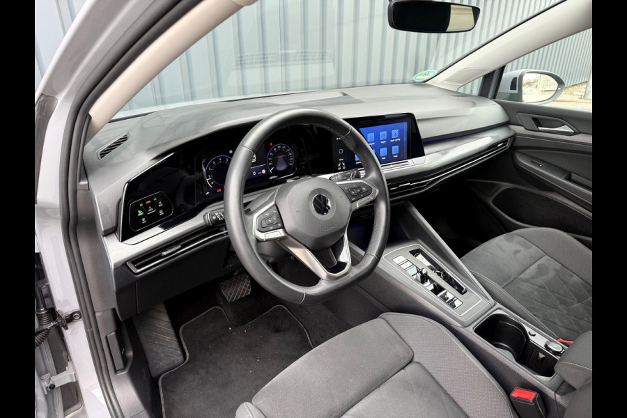 Volkswagen Golf 1.5 eTSI Style 150pk DSG 2020 Grijs MemoryIQ