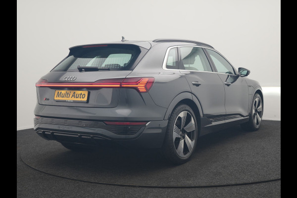 Audi Q8 e-tron 55 quattro S Line 114 kWh Dealer O.H | Trekhaak Afn. | Adaptive Cruise | Matrix LED | Head Up | 360 Camera | Lederen Sportstoelen Memory & Ventilatie | Stuur & Stoelverwarming | Navigatie | Virtual | DAB | 21"L.M |
