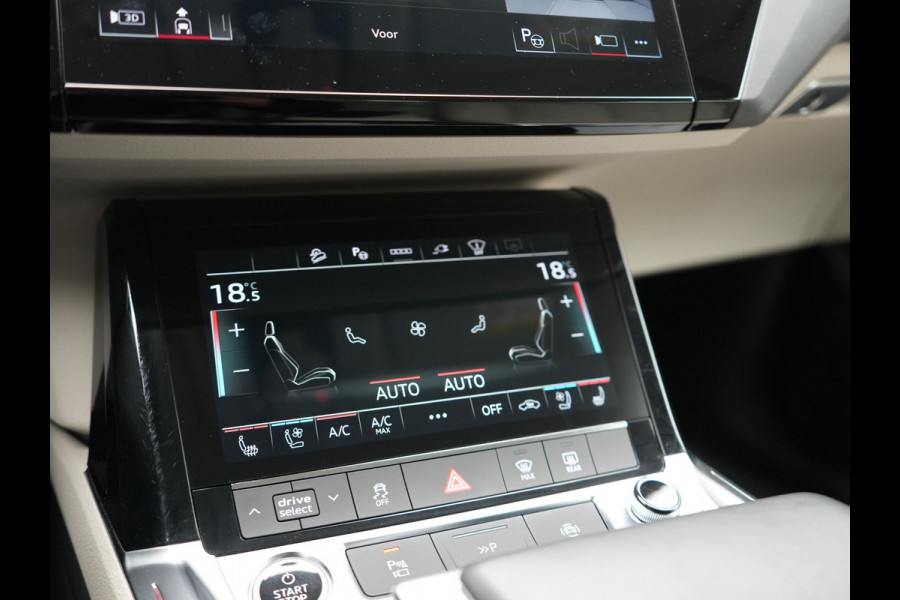 Audi Q8 e-tron 55 quattro S Line 114 kWh Dealer O.H | Trekhaak Afn. | Adaptive Cruise | Matrix LED | Head Up | 360 Camera | Lederen Sportstoelen Memory & Ventilatie | Stuur & Stoelverwarming | Navigatie | Virtual | DAB | 21"L.M |
