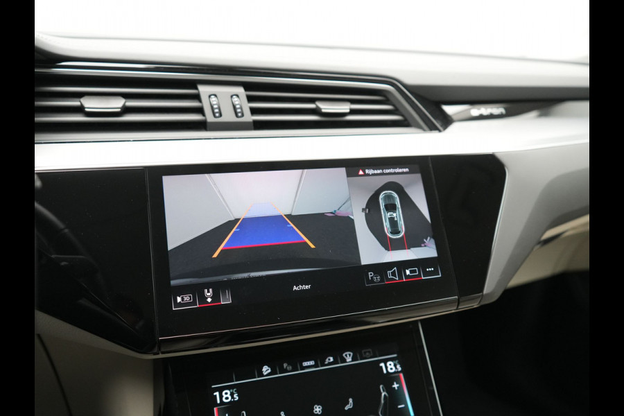 Audi Q8 e-tron 55 quattro S Line 114 kWh Dealer O.H | Trekhaak Afn. | Adaptive Cruise | Matrix LED | Head Up | 360 Camera | Lederen Sportstoelen Memory & Ventilatie | Stuur & Stoelverwarming | Navigatie | Virtual | DAB | 21"L.M |