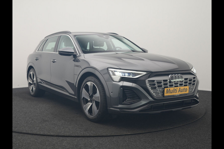 Audi Q8 e-tron 55 quattro S Line 114 kWh Dealer O.H | Trekhaak Afn. | Adaptive Cruise | Matrix LED | Head Up | 360 Camera | Lederen Sportstoelen Memory & Ventilatie | Stuur & Stoelverwarming | Navigatie | Virtual | DAB | 21"L.M |