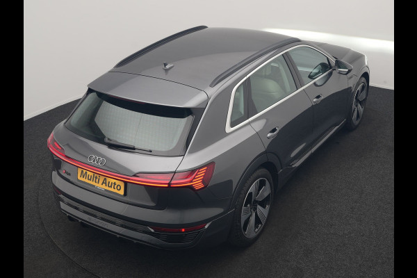 Audi Q8 e-tron 55 quattro S Line 114 kWh Dealer O.H | Trekhaak Afn. | Adaptive Cruise | Matrix LED | Head Up | 360 Camera | Lederen Sportstoelen Memory & Ventilatie | Stuur & Stoelverwarming | Navigatie | Virtual | DAB | 21"L.M |