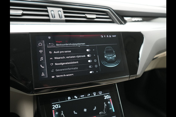 Audi Q8 e-tron 55 quattro S Line 114 kWh Dealer O.H | Trekhaak Afn. | Adaptive Cruise | Matrix LED | Head Up | 360 Camera | Lederen Sportstoelen Memory & Ventilatie | Stuur & Stoelverwarming | Navigatie | Virtual | DAB | 21"L.M |