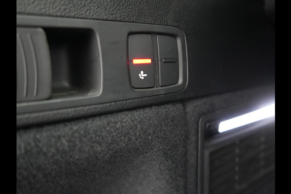 Audi Q5 55 TFSI e S Line PHEV 367pk Dealer O.H | Trekhaak Af Fabriek | Adaptive Cruise | 360 Camera | Bang & Olufsen | Matrix LED | Lederen Sportstoelen Memory & Verwarmd | Apple Carplay | Keyless | Stuurverwarming | Navigatie | Virtual |