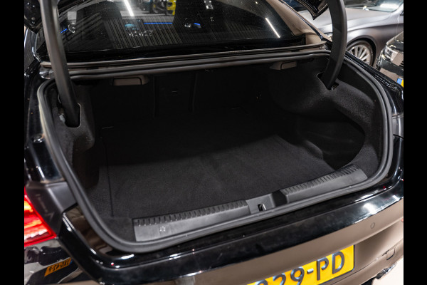 Mercedes-Benz CLA-Klasse CLA 180 AMG Line, Pano, Digi Dash, Voll Led, Apple Carplay, Android Auto, NAP, Cam, Volledig Onderhouden