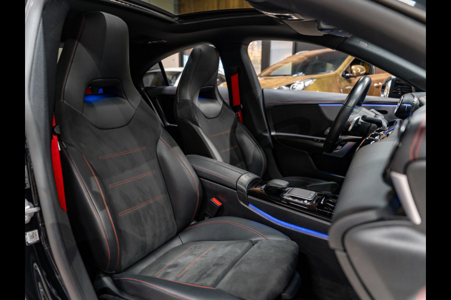 Mercedes-Benz CLA-Klasse CLA 180 AMG Line, Pano, Digi Dash, Voll Led, Apple Carplay, Android Auto, NAP, Cam, Volledig Onderhouden