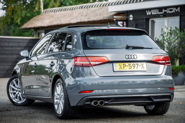 Audi A3 Sportback 35 TFSI Design Pro Line Automaat I Panoramadak I Leder I Adaptieve Cruise I Nanogrijs Metallic I 17 Inch I NAP