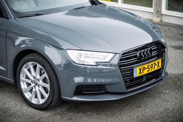 Audi A3 Sportback 35 TFSI Design Pro Line Automaat I Panoramadak I Leder I Adaptieve Cruise I Nanogrijs Metallic I 17 Inch I NAP