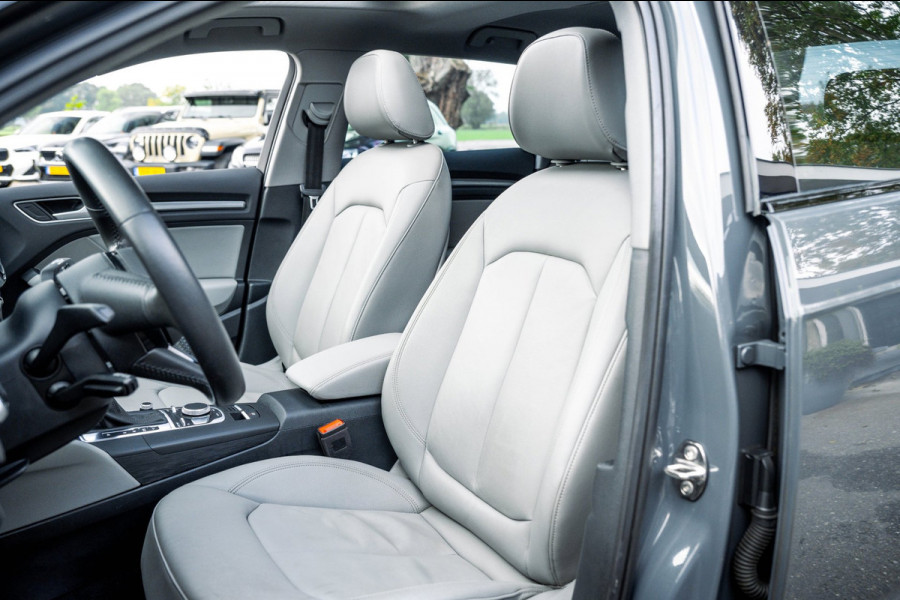 Audi A3 Sportback 35 TFSI Design Pro Line Automaat I Panoramadak I Leder I Adaptieve Cruise I Nanogrijs Metallic I 17 Inch I NAP