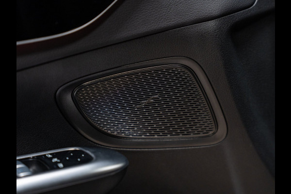 Mercedes-Benz C-Klasse Estate 300e AMG Line Business, Night Pakket, Plug-In, Ambiënte Light, Apple Carplay, Cruise, Cam, PDC, Navi