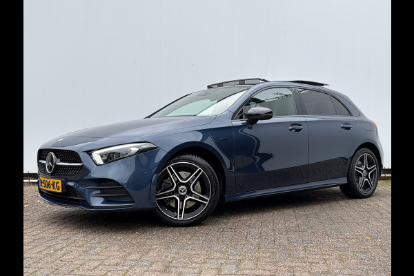 Mercedes-Benz A-Klasse 250 e Business AMG Pano Burmester Adap.Cruise Stoelverw Camera VOL!