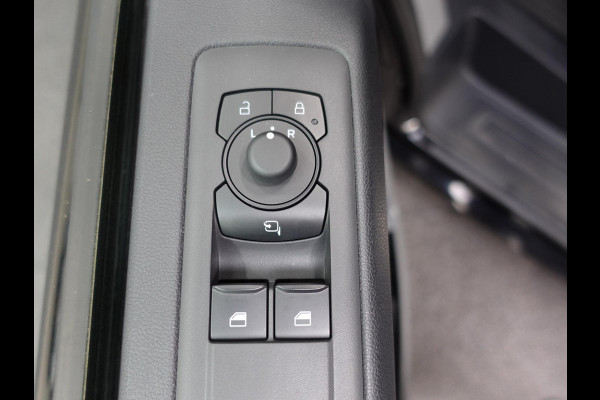 Ford Transit Custom 300 2.0 TDCI L2H1 Trend Automaat Airco Navigatie Cruise Parkeersensoren Camera