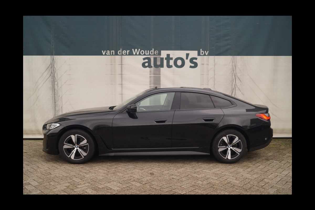 BMW 4 Serie Gran Coupé 420i Business Edition Plus -PANO-LEER-NAVI-ECC-