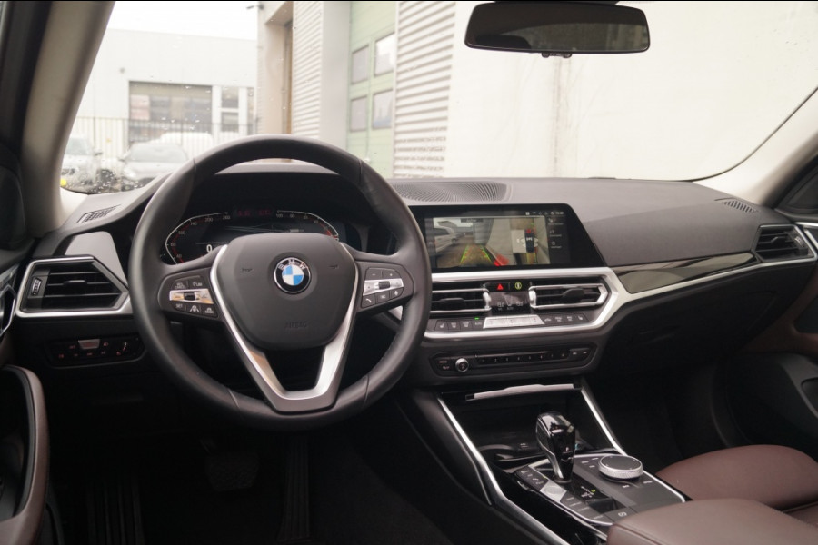BMW 4 Serie Gran Coupé 420i Business Edition Plus -PANO-LEER-NAVI-ECC-