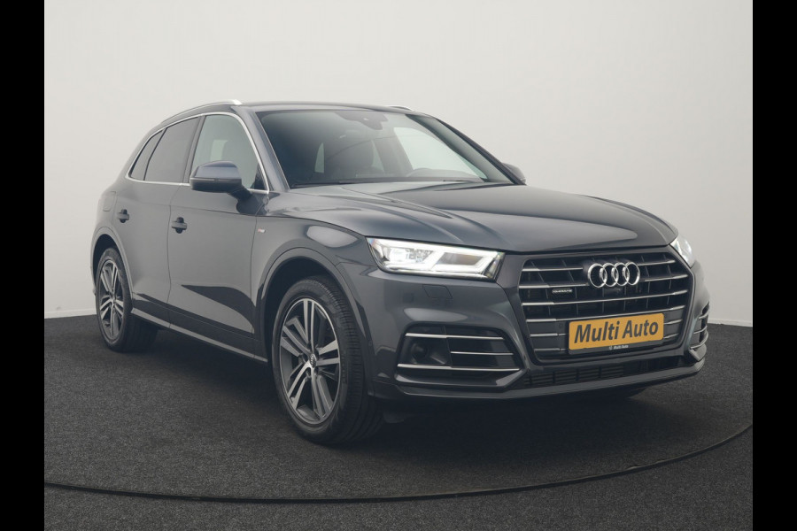 Audi Q5 55 TFSI e Quattro 2x S Line PHEV 367pk Dealer O.H. | SOH 84,8% | Trekhaak Af Fabriek | Luchtvering | Adaptive Cruise | 360 Camera | Head Up | Matrix LED | Alcantara Sportstoelen Memory & Verwarmd | Stuur Verwarmd | Keyless | BLIS | Apple Carp Plug In Hybrid |