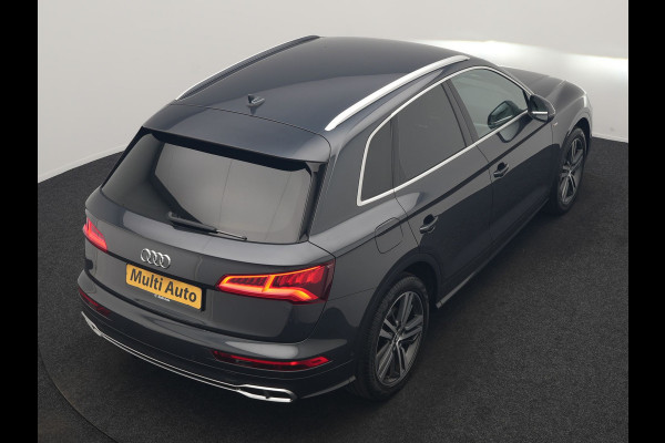Audi Q5 55 TFSI e Quattro 2x S Line PHEV 367pk Dealer O.H. | SOH 84,8% | Trekhaak Af Fabriek | Luchtvering | Adaptive Cruise | 360 Camera | Head Up | Matrix LED | Alcantara Sportstoelen Memory & Verwarmd | Stuur Verwarmd | Keyless | BLIS | Apple Carp Plug In Hybrid |