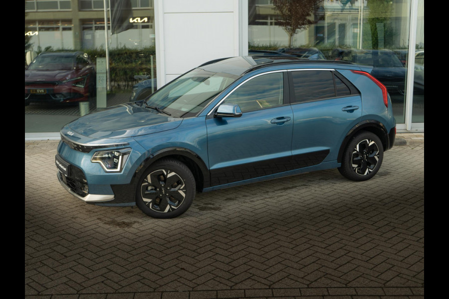 Kia Niro EV ExecutiveLine 64.8 kWh |Trekhaak | Stoelventilatie | Stuur-/stoelverwarming | Schuif-/kanteldak | Harman/Kardon | Elektrisch verstelbare stoelen | PDC voor & achter |