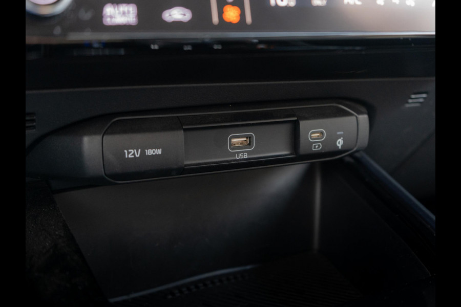 Kia Niro EV ExecutiveLine 64.8 kWh |Trekhaak | Stoelventilatie | Stuur-/stoelverwarming | Schuif-/kanteldak | Harman/Kardon | Elektrisch verstelbare stoelen | PDC voor & achter |