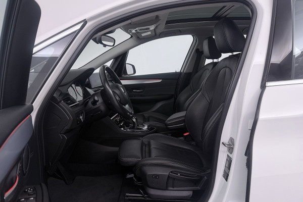 BMW 2 Serie Active Tourer 218i High Executive Edition (PANORAMADAK, TREKHAAK, STOELVERWARMING, CAMERA, DEALER ONDERH